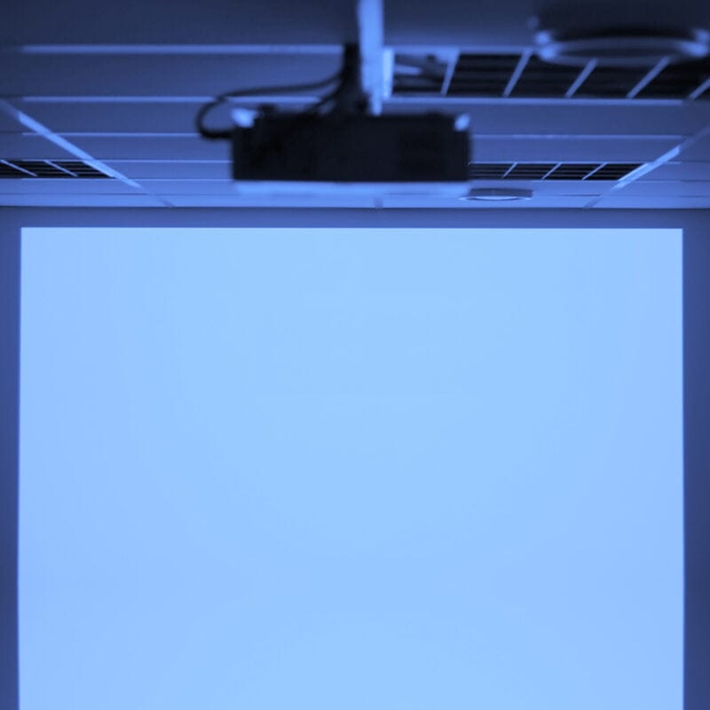 Pantalla ALR (Rechazo de Luz Ambiental) hecho con la pintura proyección ALR.