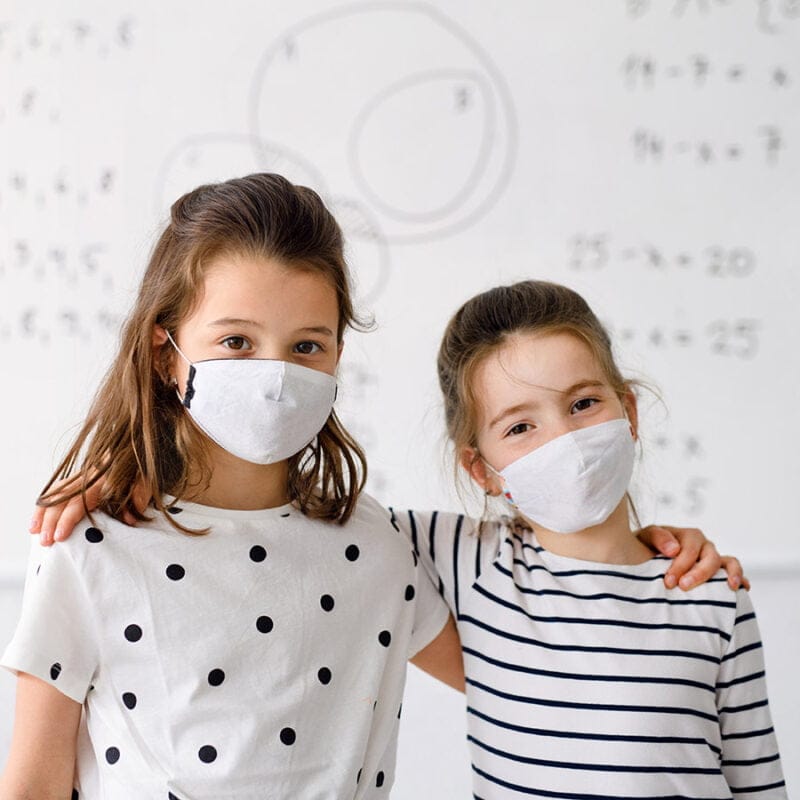 Pared de Pintura Pizarra Antimicrobiana en una zona higiénica de una escuela